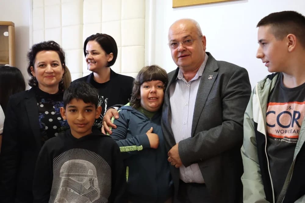 Učenici Osnovne škole ʼMilan Amrušʼ u posjeti Gradskoj Upravi