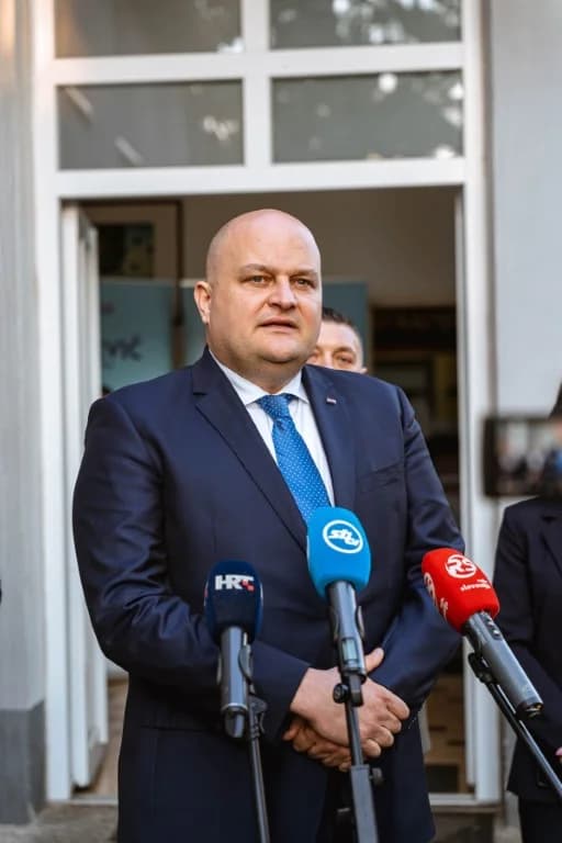 Održan predizborni skup Domovinskog pokreta u Sl. Brodu