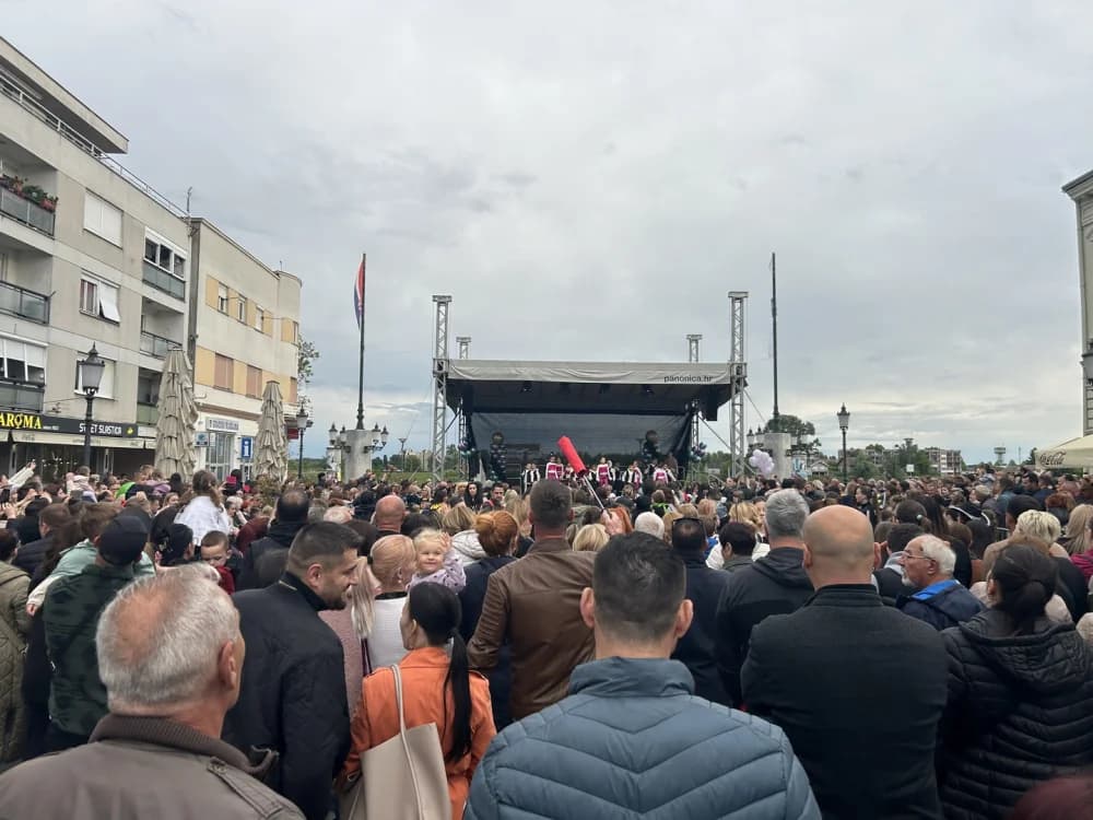 Održana manifestacija Volim Brod i Sajam udruga