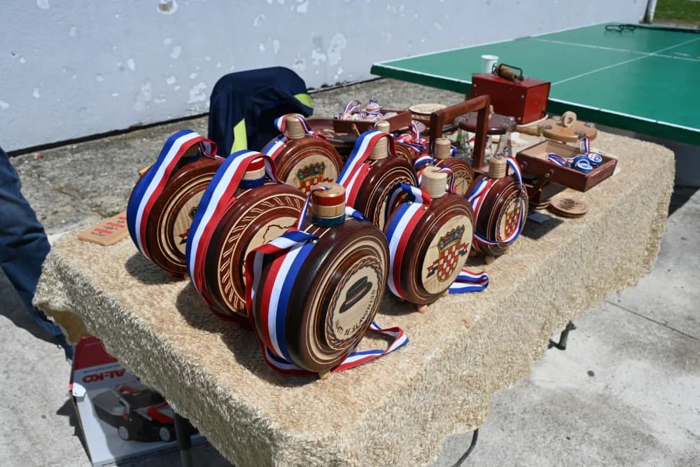 Svečano u Slavonskom Šamcu: 260 godina postojanja i rada osnovne škole