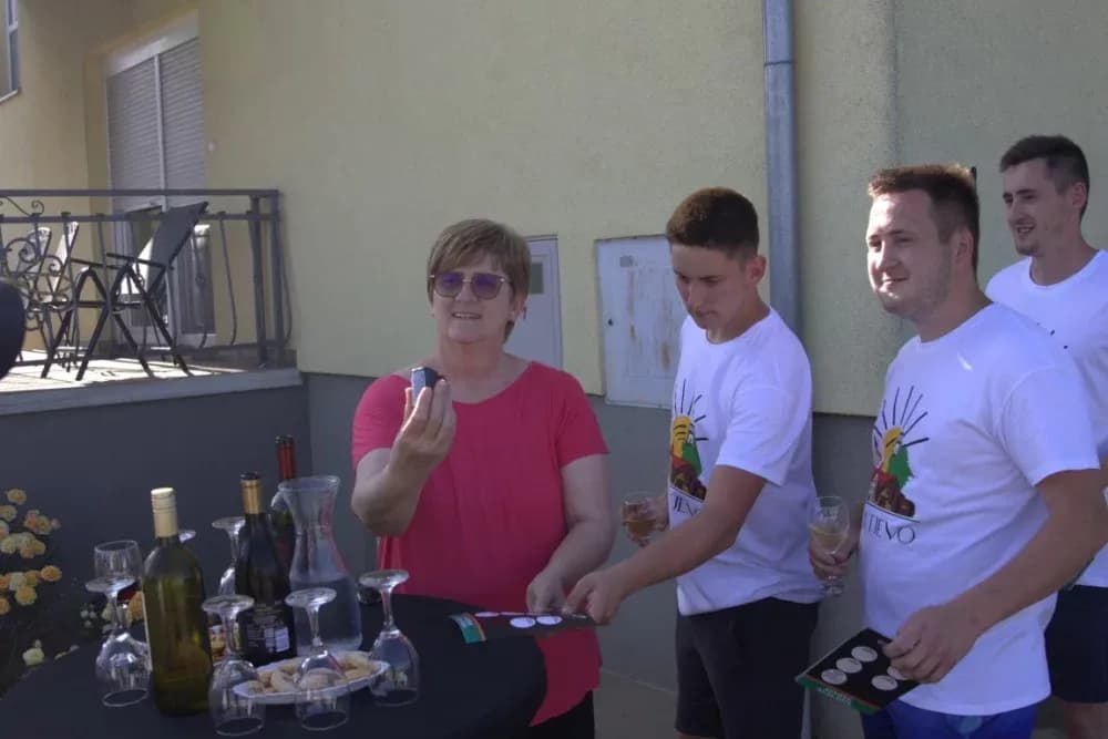 Pobjednik ovogodišnje Vinske alke Mihovil Štivić, a Vinskog maratona Danijel Gomerčić
