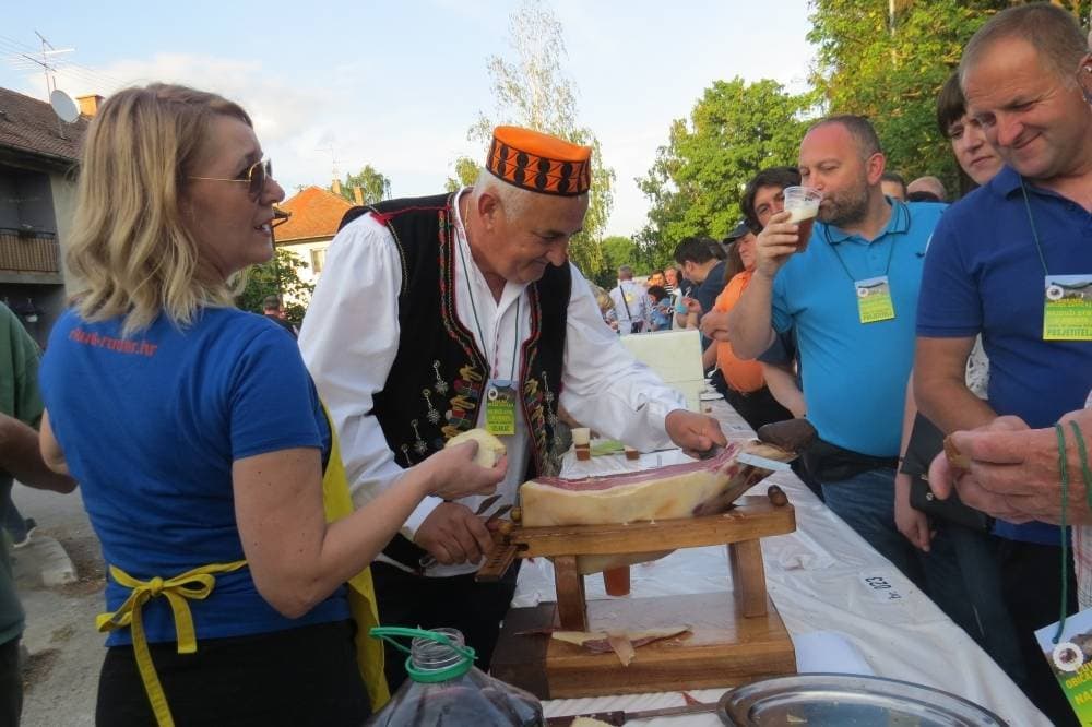Otvorene ponude u postupku javne nabave za dogradnju DV „Kosjenka“