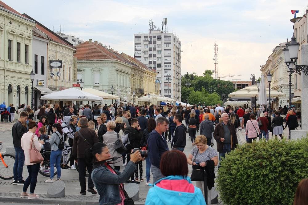 Proslavljen dan svega svijeta - tisuće vjernika na hodočašću svetog Ante u Podvinju