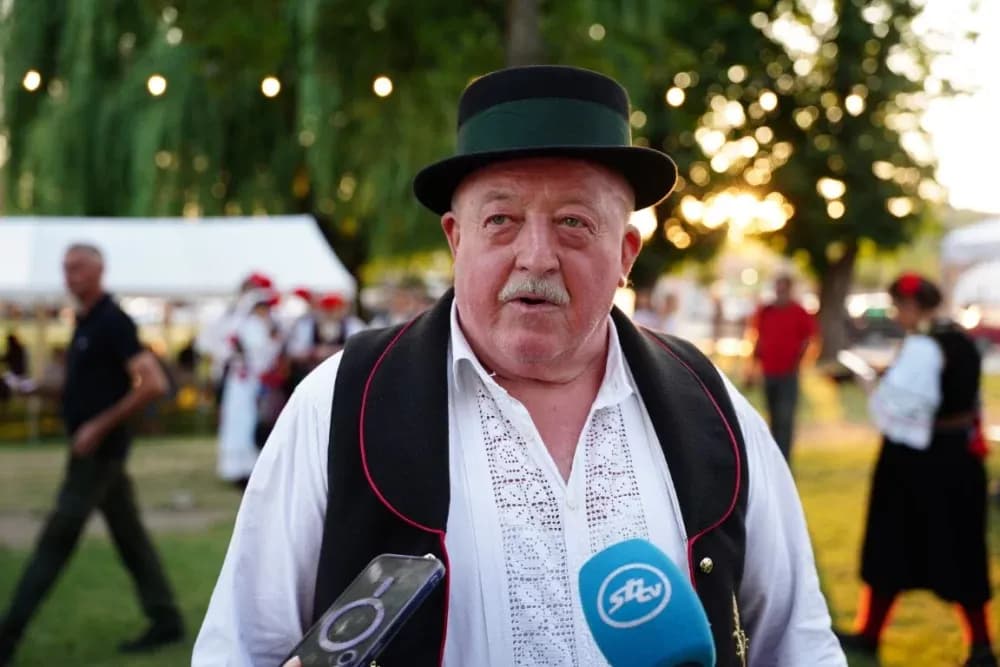 LJETO U SIBINJU: Brojna publika oduševljena nastupom KUD-ova i Slavonskih lola