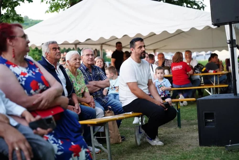 LJETO U SIBINJU: Brojna publika oduševljena nastupom KUD-ova i Slavonskih lola