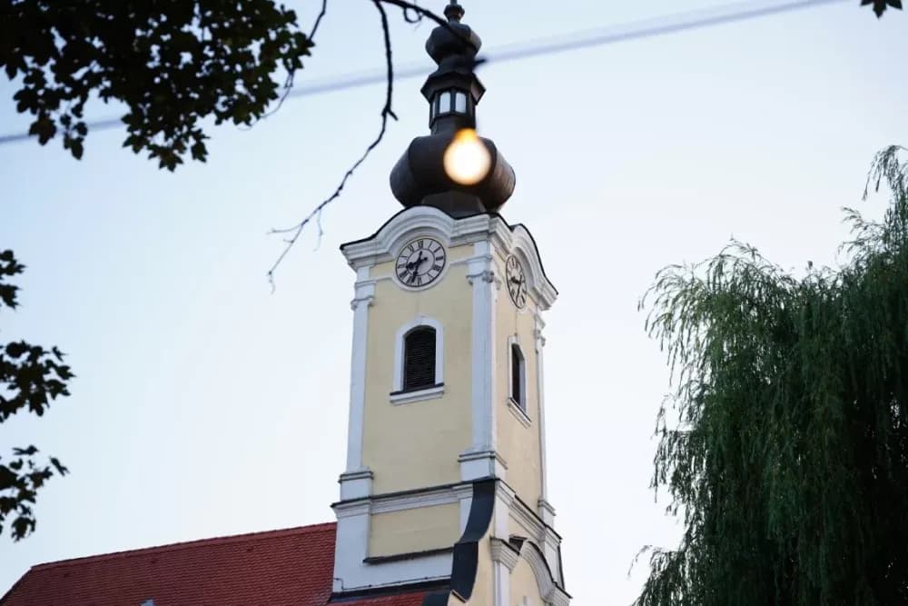 LJETO U SIBINJU: Brojna publika oduševljena nastupom KUD-ova i Slavonskih lola