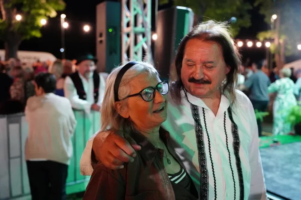 LJETO U SIBINJU: Brojna publika oduševljena nastupom KUD-ova i Slavonskih lola