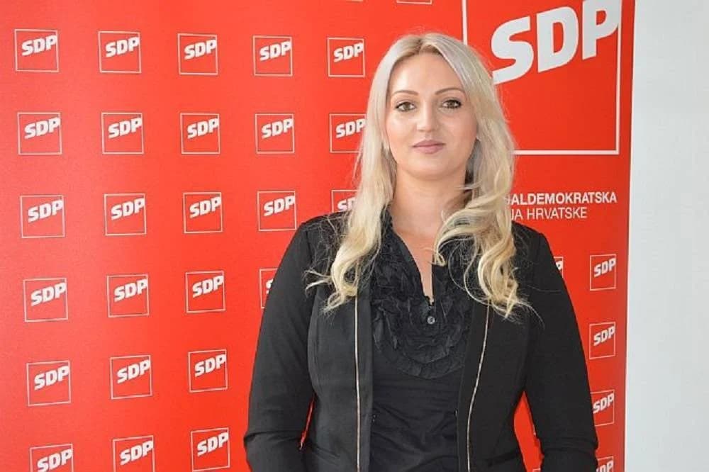 ŠAHOVSKI TURNIR „LIDAS 2025“: Pobjednički pehar osvojio novosadski velemajstor Siniša Dražić