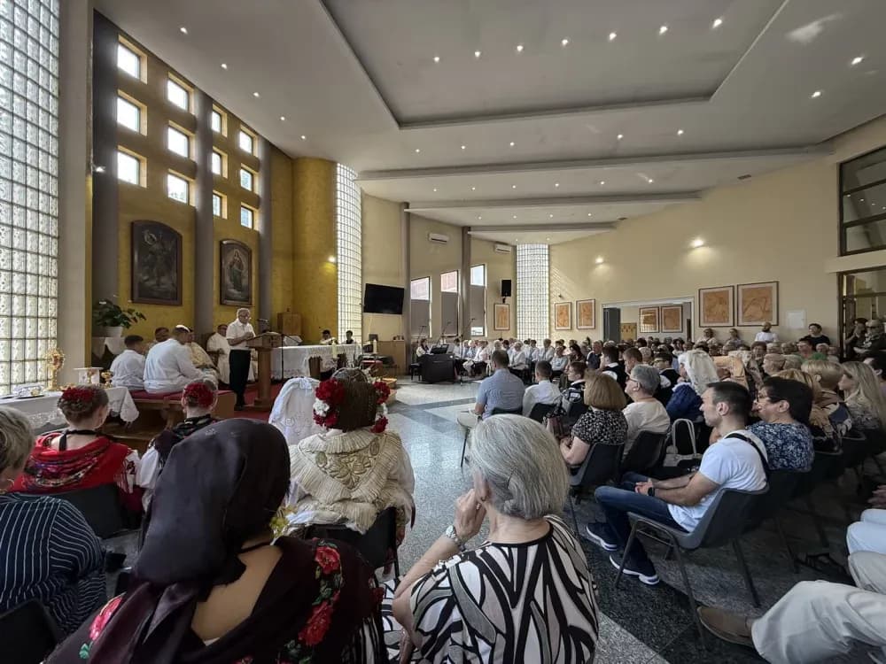 Svečano obilježeno Tijelovo u Slavonskom Brodu