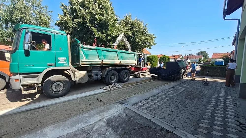 Sanacija nogostupa u Podravskoj ulici – sigurniji uvjeti za pješake