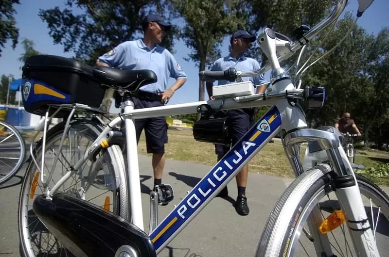 Policija kod 52-godišnjaka pronašla dva otuđena bicikla te ih vratila vlasnicama