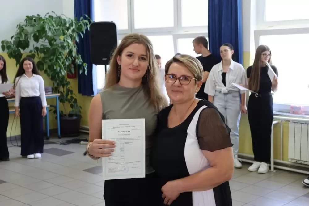 Općinski načelnik Bukovlja Igor Đaković uručio nagrade učenicima za izvrsnost na državnim i županijskim natjecanjima