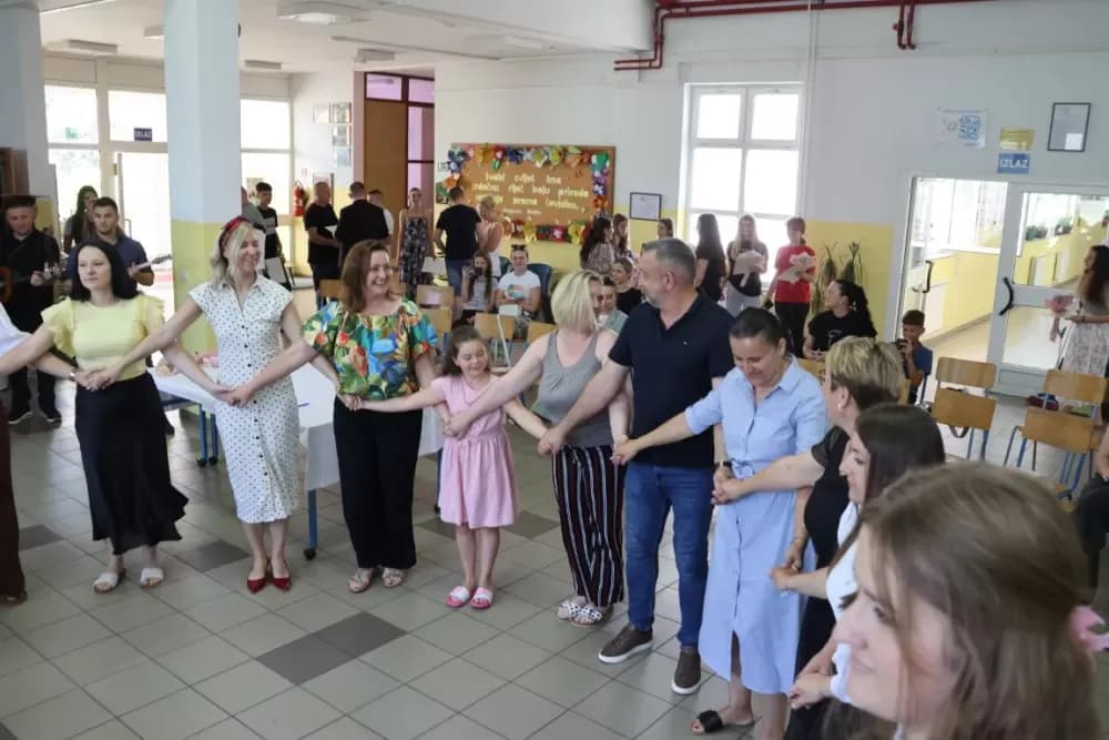 Općinski načelnik Bukovlja Igor Đaković uručio nagrade učenicima za izvrsnost na državnim i županijskim natjecanjima