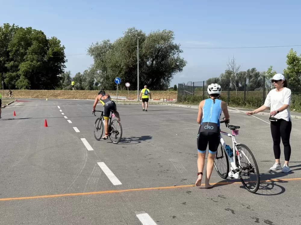 Grad Slavonski Brod treću godinu zaredom domaćin je Polojskog triatlona – 3. kolo Hrvatske triatlon lige