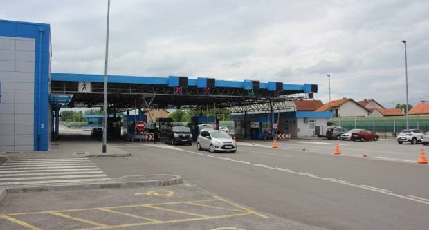 [NAJAVA] „KNJIGNIK„ PLETERNIČKE KNJIŽNICE U srijedu na Trgu bećarca kviz za mlade i predstava za djecu