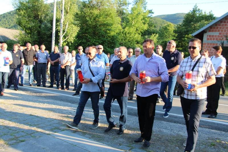ŠTETE STOPOSTOTNE - Ratari očajni, jaka tuča uništila proljetne usjeve, najviše stradali kukuruz i soja