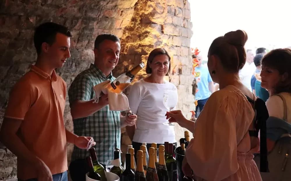 Najavljen vinski festival ʼVino u Tvrđavi Brodʼ; vinari - prijavite se
