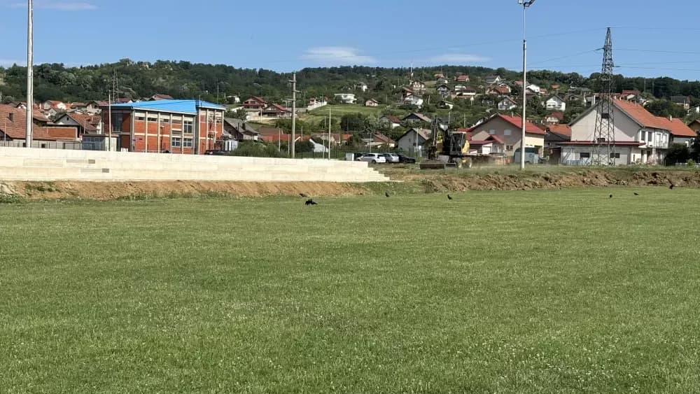 Nova tribina i obnova igrališta NK Podvinje