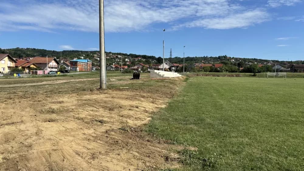 Nova tribina i obnova igrališta NK Podvinje