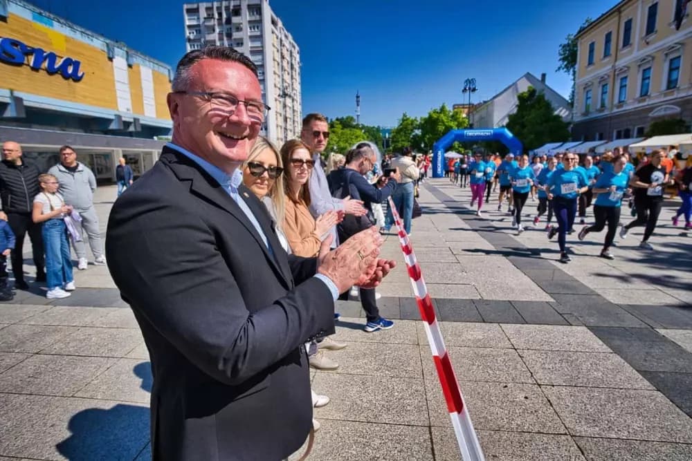 Nove demografske mjere Brodsko-posavske županije u cilju zaustavljanja iseljavanja i ostanka mladih
