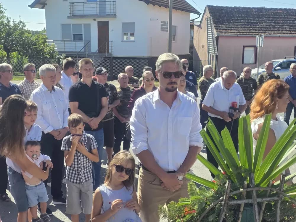 Povodom 30. obljetnice „Oluje“ u Bukovlju odana dužna počast svim poginulim hrvatskim braniteljima