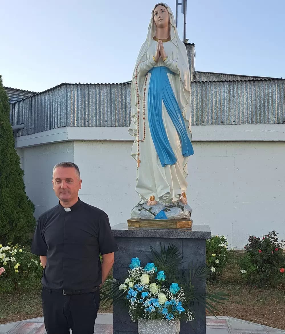 U Vinogorju blagoslovljen kip Gospe Lurdske: ʼnema pobjede bez prsta Božjeg i Gospina zagovoraʼ