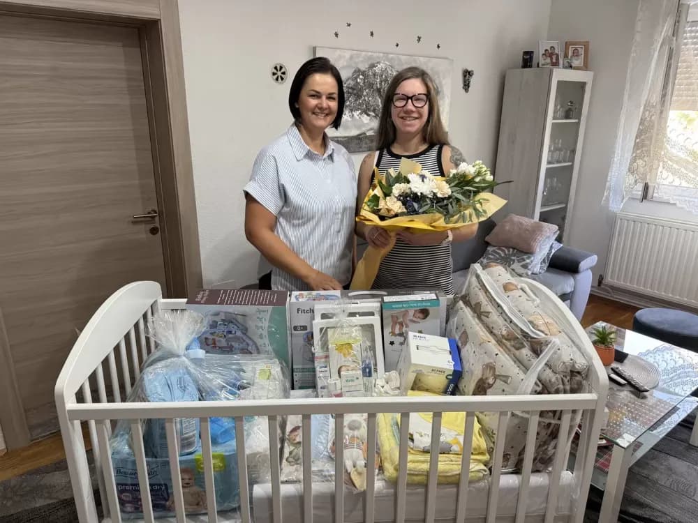 Mali građani, velika dobrodošlica: Slavonski Brod dodijelio nove pakete za bebe