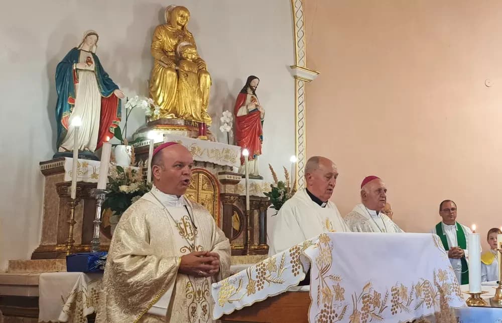 Zlatnu misu proslavio preč. Blaž Zmaić, rođeni Perkovčanin