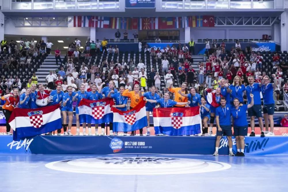 Nika Batinić svečano primljena u Gradskoj upravi nakon osvajanja europskog srebra