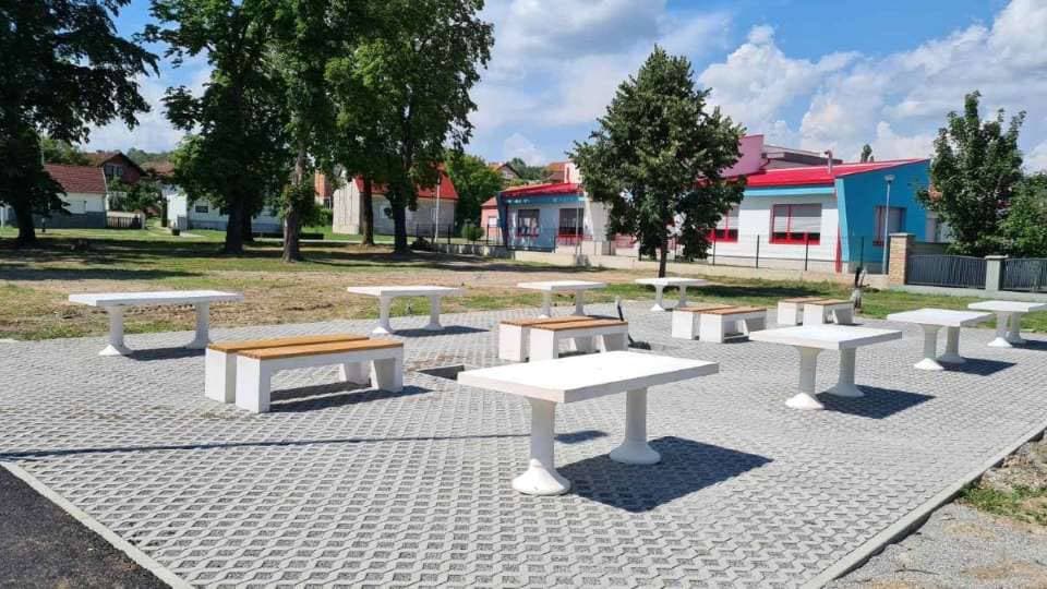Zabave veličkih umirovljenika pohode i nenajavljeni gosti