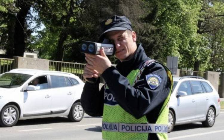 /FOTOGALERIJA/ Treća večer devetnica u Pleternici