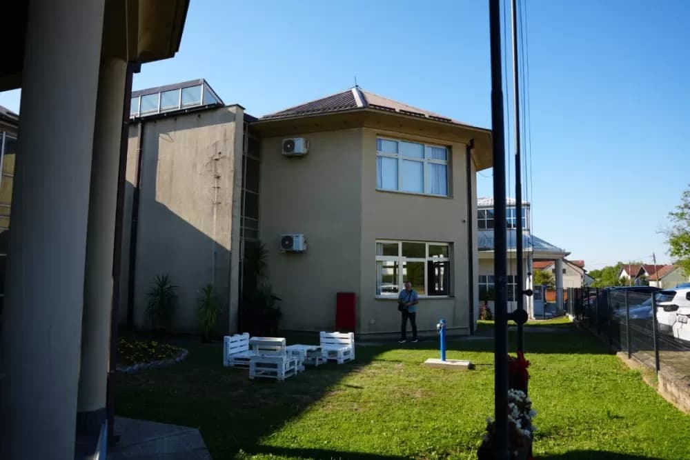 BRODSKO-POSAVSKA ŽUPANIJA NASTAVLJA S ENERGETSKOM OBNOVOM ŠKOLA