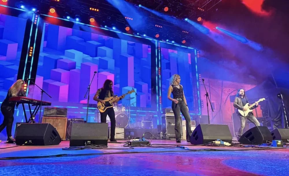 ZAVRŠIO 9. SLAVONIJA FEST CMC 200 - Oduševile mlade rock snage i Denis&Denis