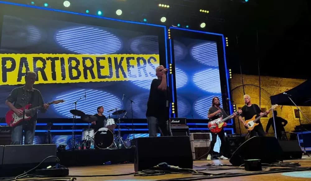ZAVRŠIO 9. SLAVONIJA FEST CMC 200 - Oduševile mlade rock snage i Denis&Denis