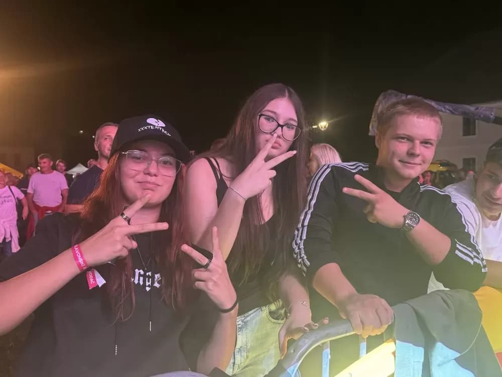 ZAVRŠIO 9. SLAVONIJA FEST CMC 200 - Oduševile mlade rock snage i Denis&Denis