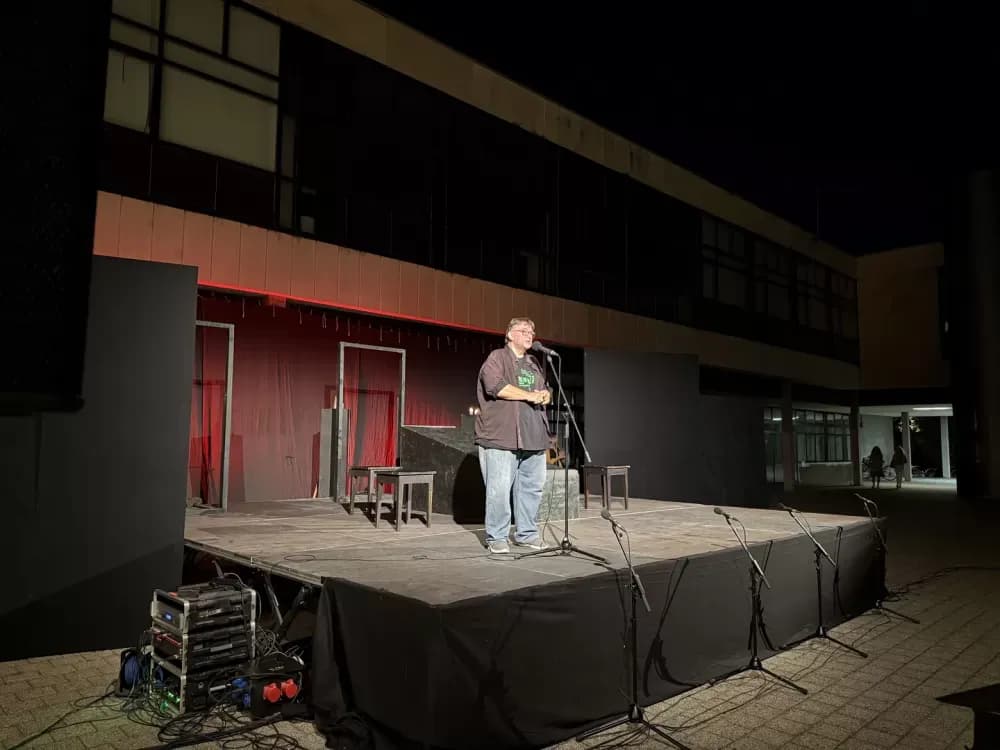 Uspješno otvoren 18. Festival amaterskih kazališta – Prva večer obilježena izvedbom predstave „Narikače“