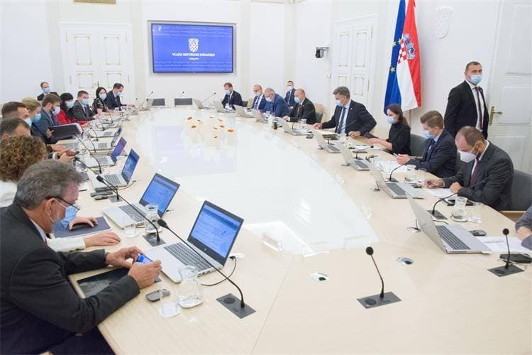Zaslužnima dodijeljena javna priznanja i zahvalnice povodom obilježavanja Dana grada Kutjeva