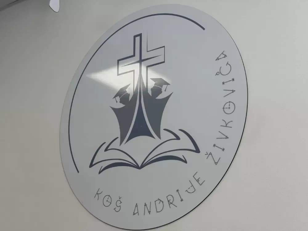 Svečano otvorena Katolička osnovna škola Andrije Živkovića u Slavonskom Brodu