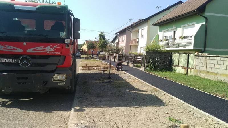Prijatelji veličanke Danica Mandić uz tortu proslavili 546 godina života