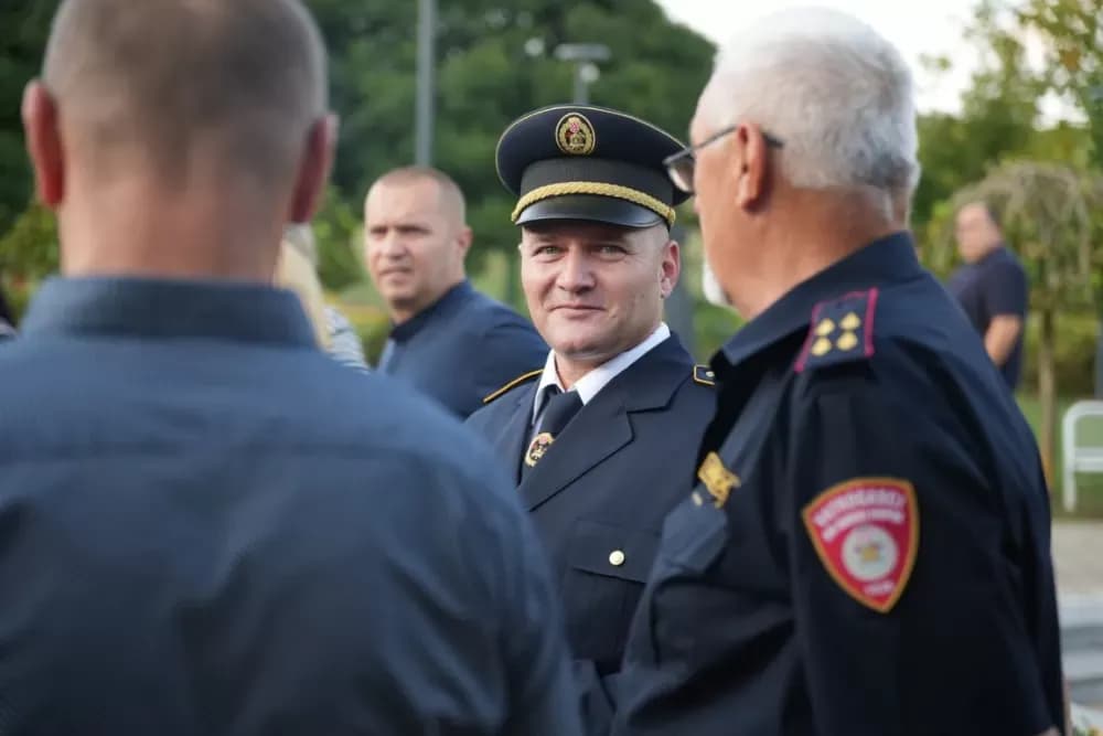 (FOTOGALERIJA) Proslavljen Dana općine Brodski Stupnik uz euharistijsko slavlje, polaganje vijenaca u čast poginulih branitelja i Svečanu sjednicu Općinskog vijeća