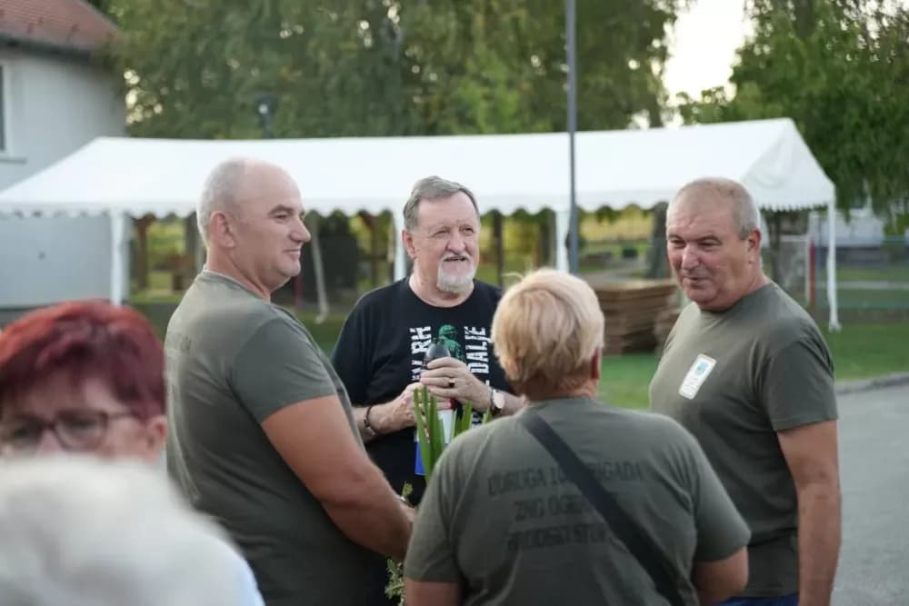 (FOTOGALERIJA) Proslavljen Dana općine Brodski Stupnik uz euharistijsko slavlje, polaganje vijenaca u čast poginulih branitelja i Svečanu sjednicu Općinskog vijeća