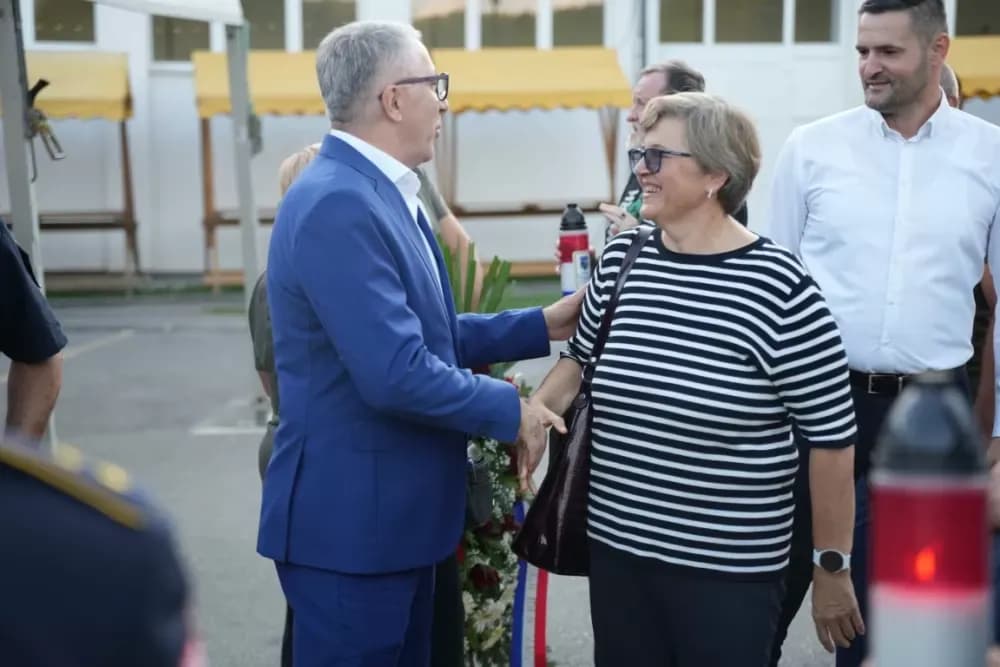 (FOTOGALERIJA) Proslavljen Dana općine Brodski Stupnik uz euharistijsko slavlje, polaganje vijenaca u čast poginulih branitelja i Svečanu sjednicu Općinskog vijeća