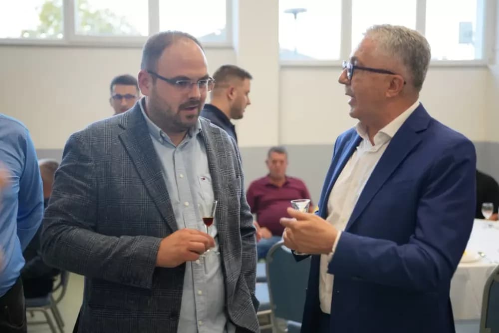 (FOTOGALERIJA) Proslavljen Dana općine Brodski Stupnik uz euharistijsko slavlje, polaganje vijenaca u čast poginulih branitelja i Svečanu sjednicu Općinskog vijeća