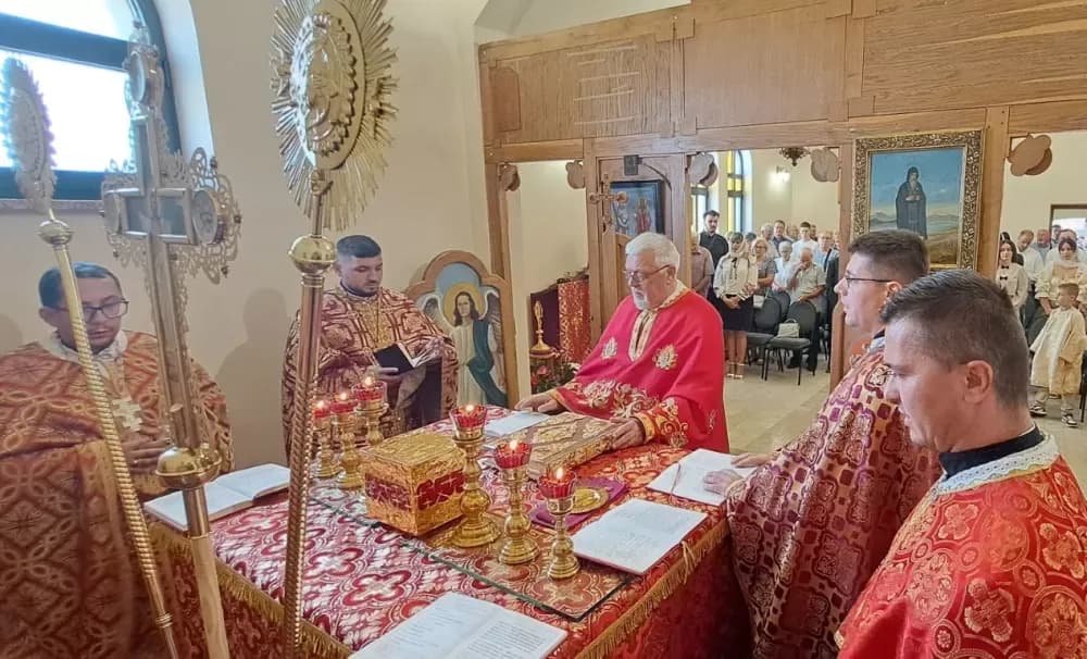 Proslavljen blagdan Uzvišenja svetog Križa u Sl. Brodu