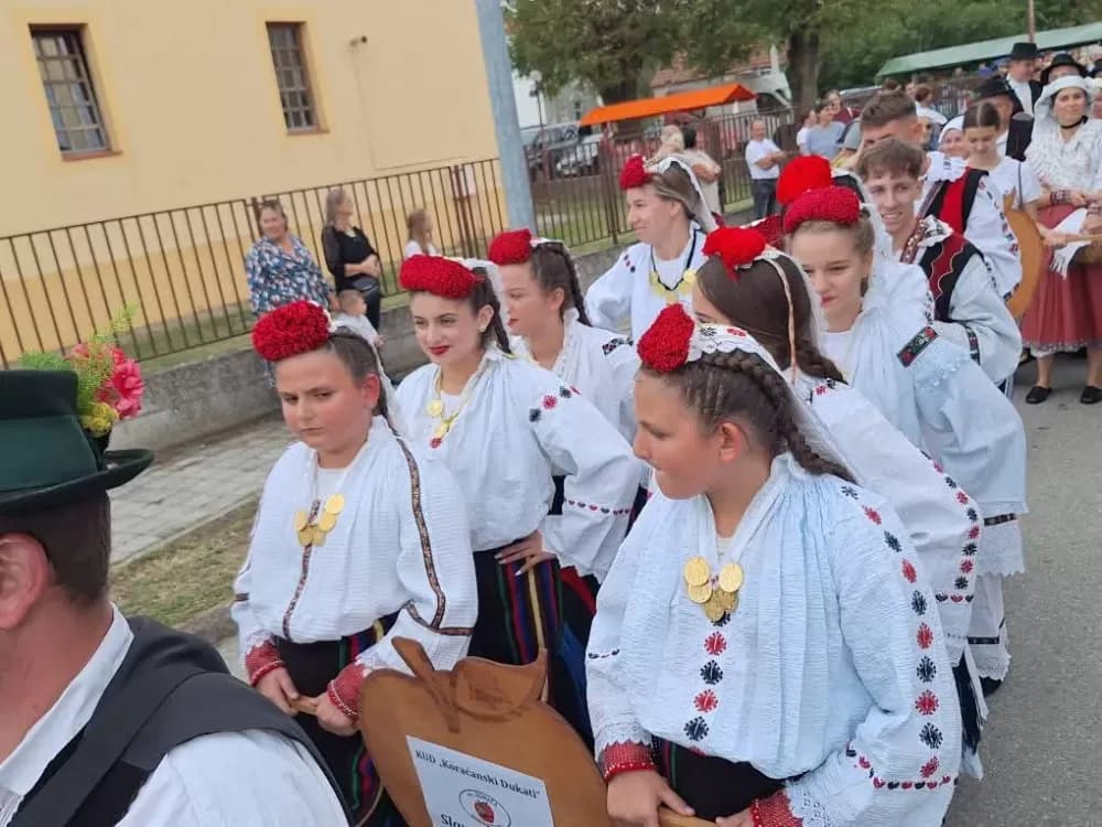 [FOTOGALERIJA] Sve onako kako se to nekad radilo: 44. Ižmača u Beravcima
