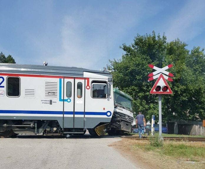 (FOTO) Velika svečanost u Alilovcima: Proslavljena 100. obljetnica kapelice Blažene Djevice Marije