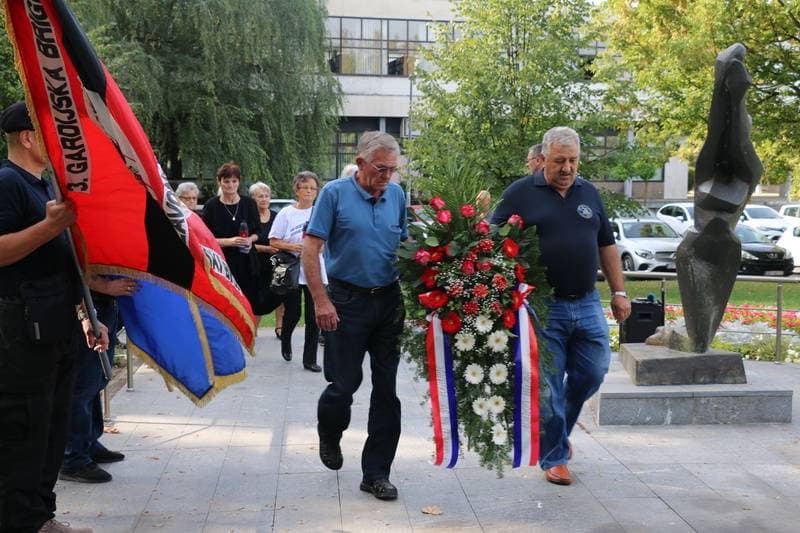 (FOTO) Velika svečanost u Alilovcima: Proslavljena 100. obljetnica kapelice Blažene Djevice Marije