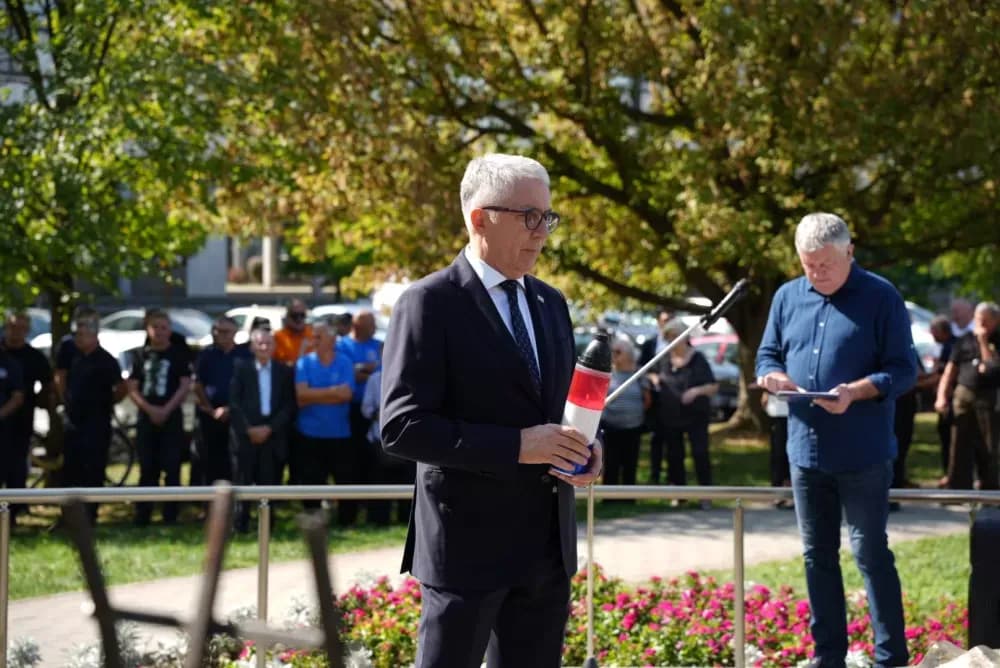 Zaslužnima dodijeljene zahvalnice i priznanja uz Dan hrvatskih branitelja Brodsko-posavske