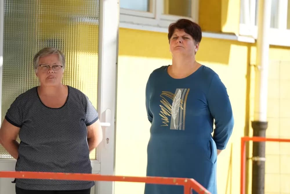 (FOTOGALERIJA) Dan koji će mještani Sikirevaca i okolnih mjesta dugo pamtiti: Položen kamen temeljac za gradnju nove školsko sportske dvorane