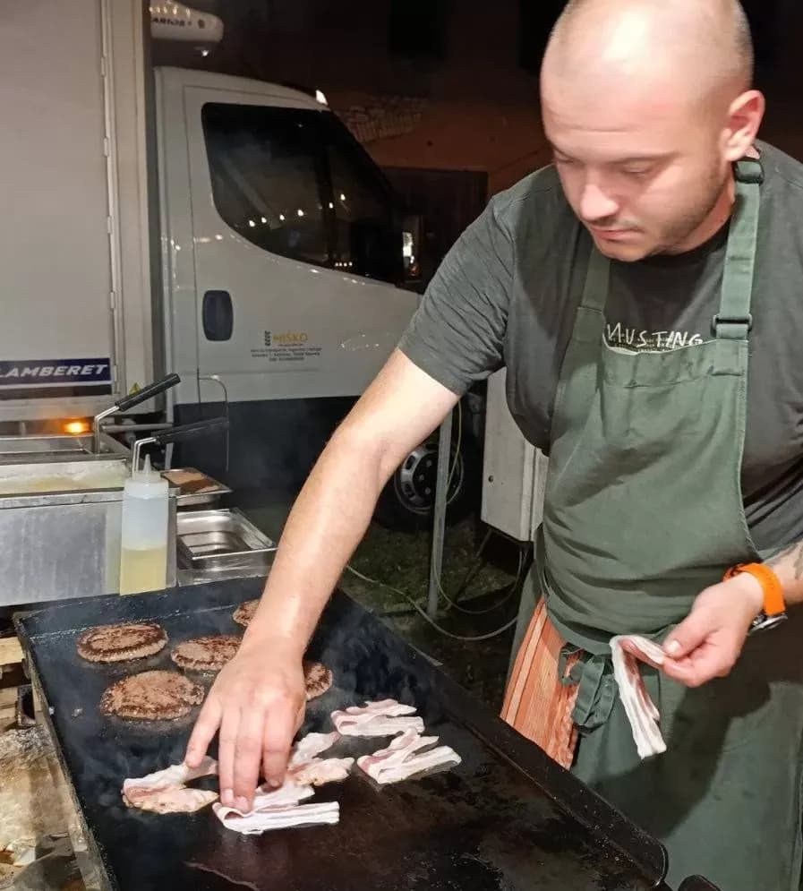 Gužva u Tvrđavi Brod: počeo 2. Street Food vikend